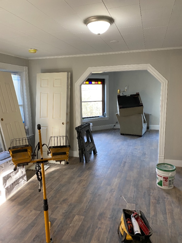 Building Photo - 335 Main St