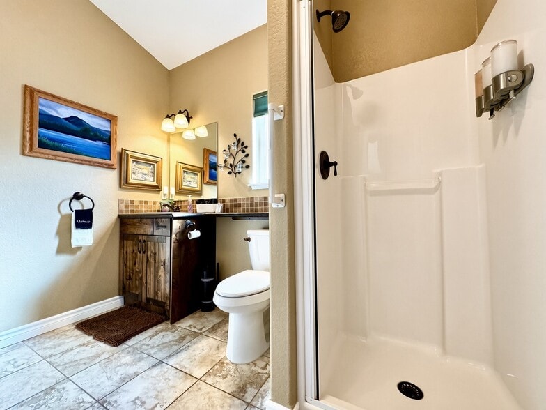 Building Photo - 153 Oakmont Lp