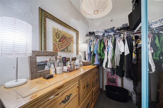 Building Photo - 21150 SW 87th Ave