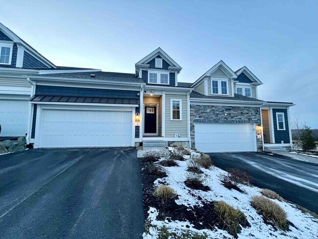 Building Photo - 3 Archer Dr