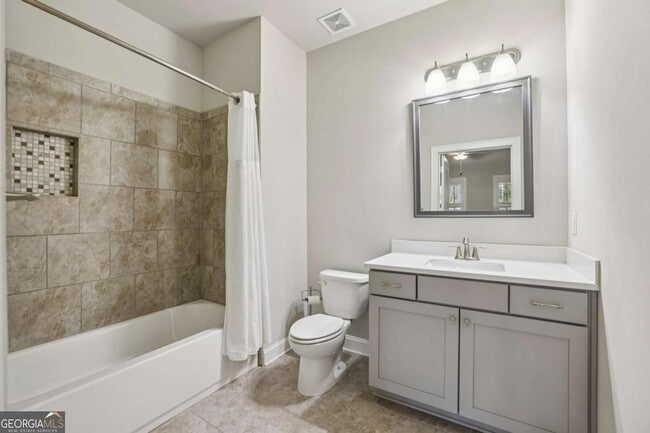 Building Photo - 355 Cricket Ln