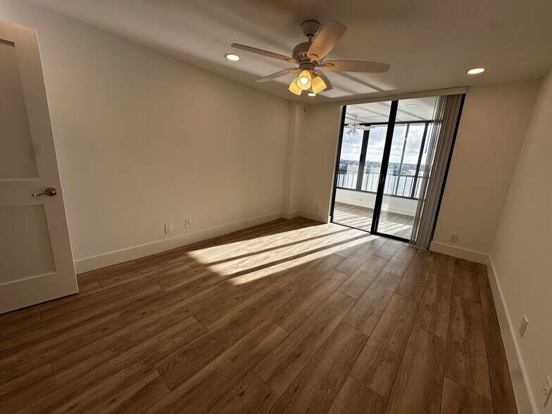 Building Photo - 1748 Jupiter Cove Dr