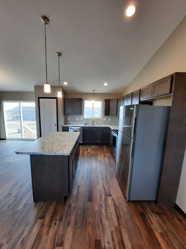 Building Photo - 4 BED | 3 BATH | BRAND-NEW BUILD | DOUBLE GARAGE | RAPID VALLEY