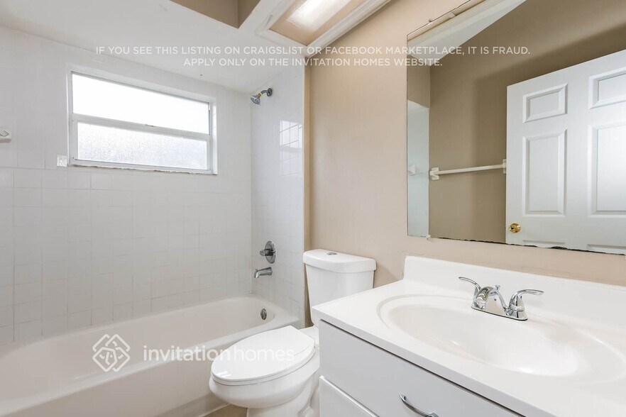 Building Photo - 10912 Brucehaven Dr