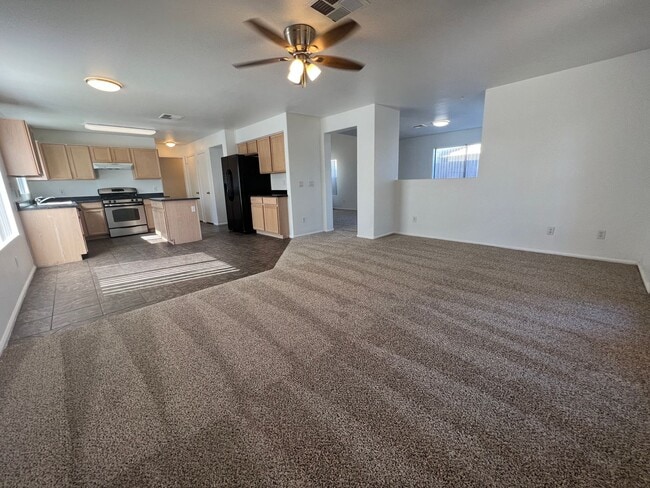 Building Photo - 20401 N 37th Ave