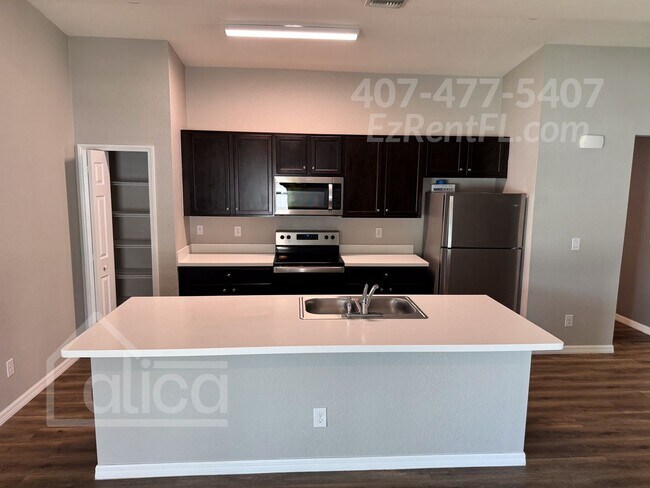 Building Photo - Coming Soon – Spacious 4-Bedroom Home in L...