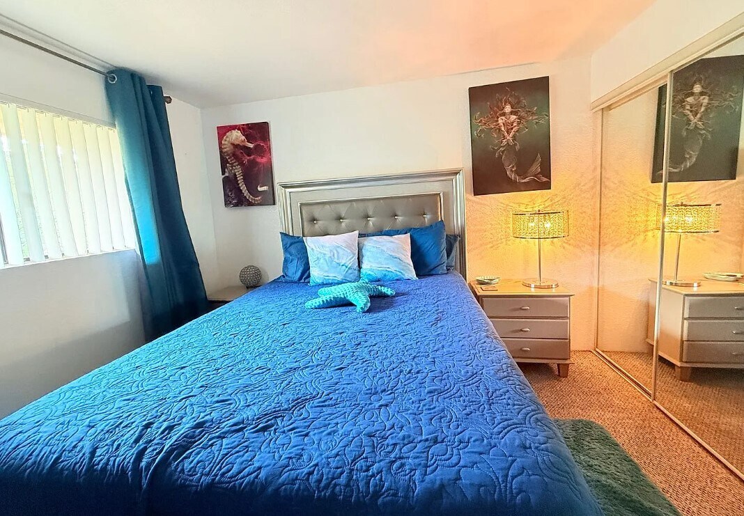 Building Photo - 680 N Ashurst Ct