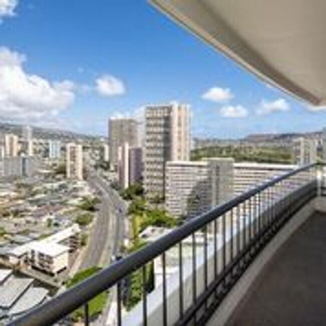 Primary Photo - 2333 Kapiolani Blvd