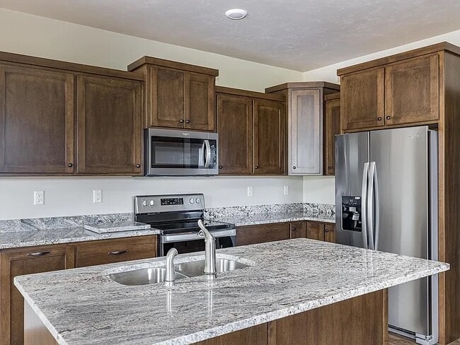Primary Photo - 1139 Craftsmen Ct