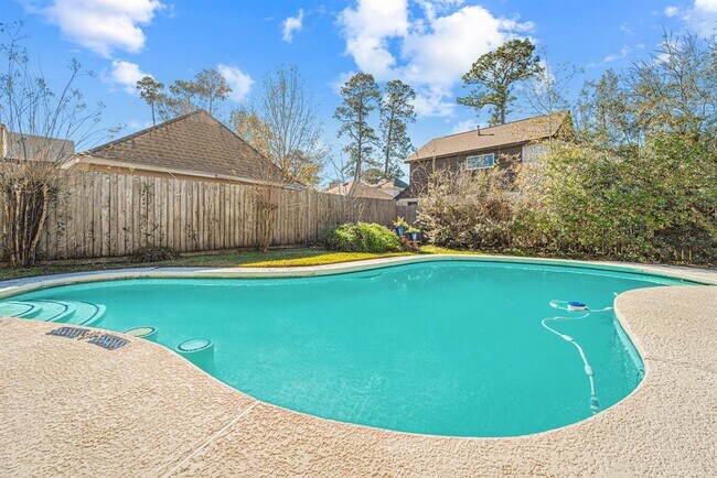 Building Photo - 20339 Arrow Cove Dr