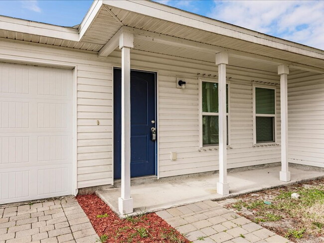 Building Photo - Spells Wear Off, Leases Don’t – 3Bd/2Bth D...