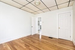 Building Photo - 20 Benner Ave