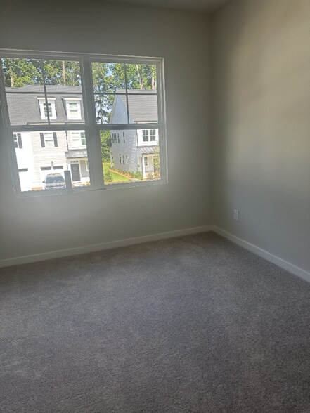 Building Photo - 3033 Finchborough Ct