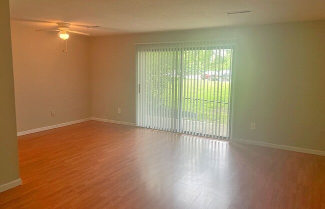 Interior Photo - Spyglass