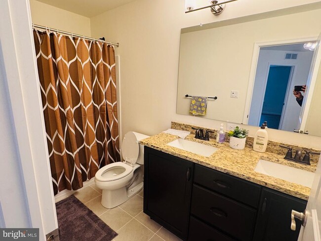 Building Photo - 309 THALES Dr