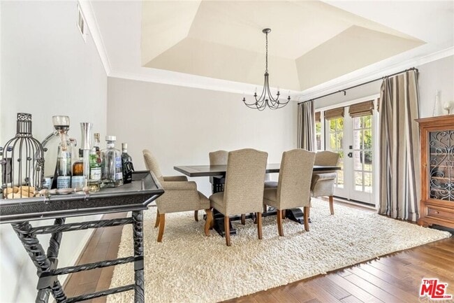 Building Photo - 815 Camphor St