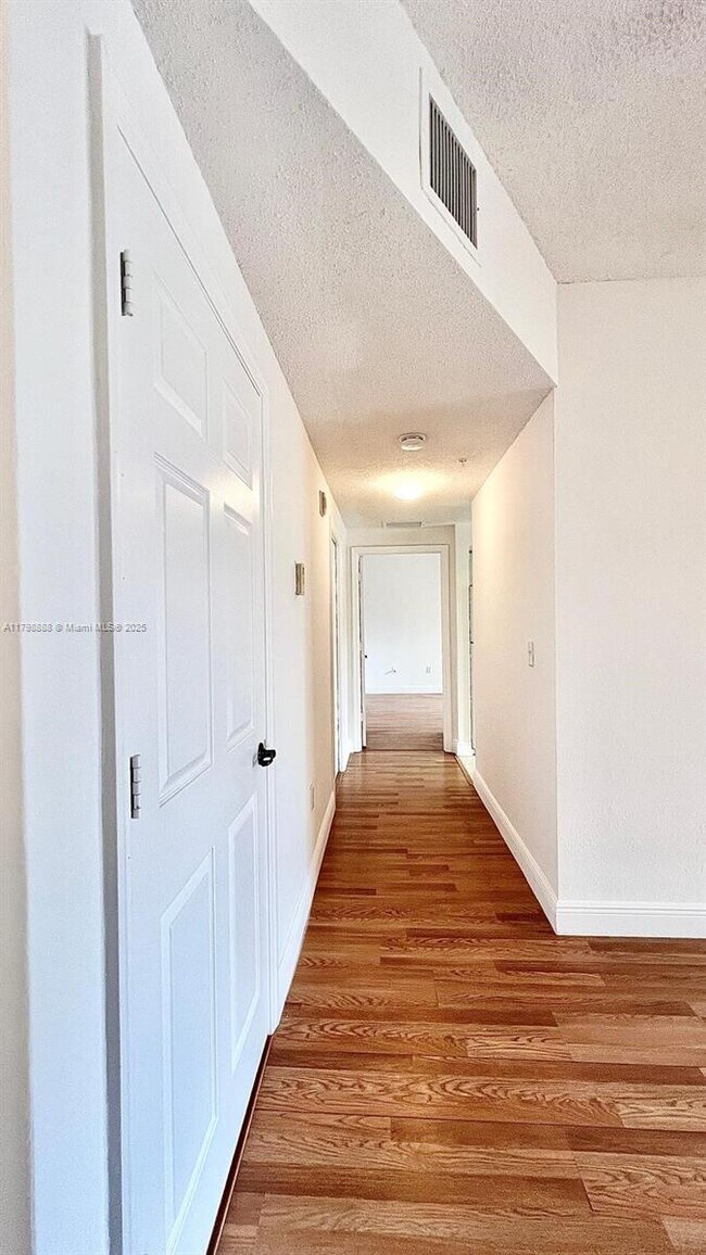 Building Photo - 2726 Anzio Ct
