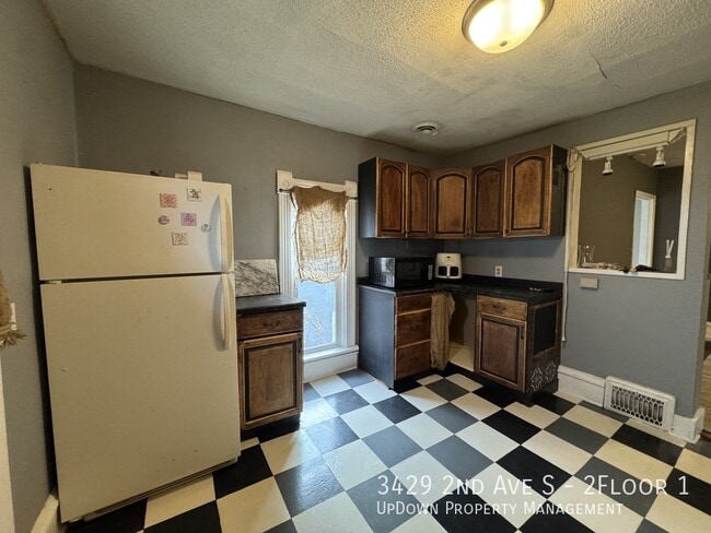 Building Photo - 3429 2nd Ave S