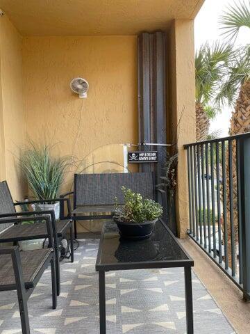 Building Photo - 1200 Scotia Dr