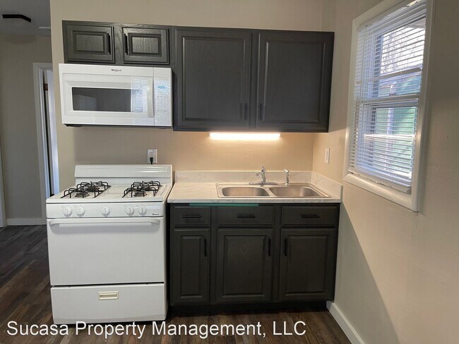 Building Photo - 2 br, 1 bath House - 2535 Rockwood Dr.