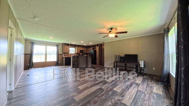 Building Photo - 166 Clonts Rd
