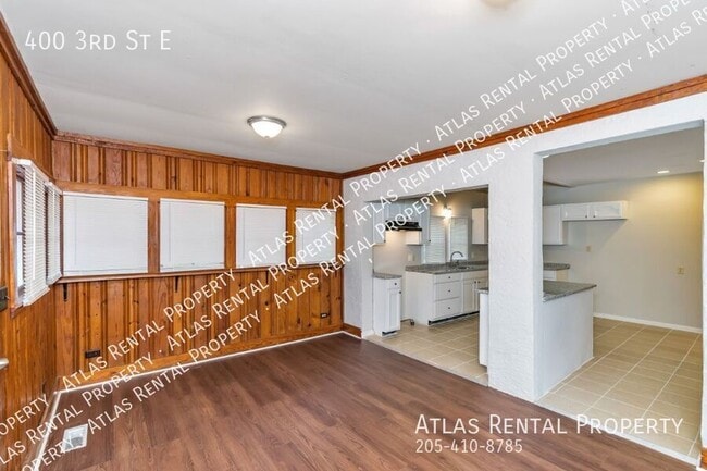 Building Photo - 400 3rd St E