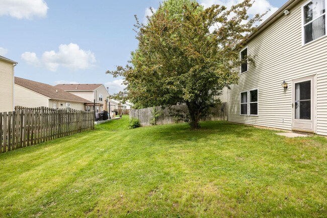 Building Photo - 10363 Fairmont Ln