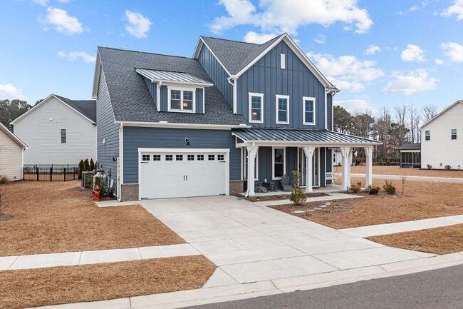 Building Photo - Exquisite 4 Bedroom/4 bath home in the Wyn...