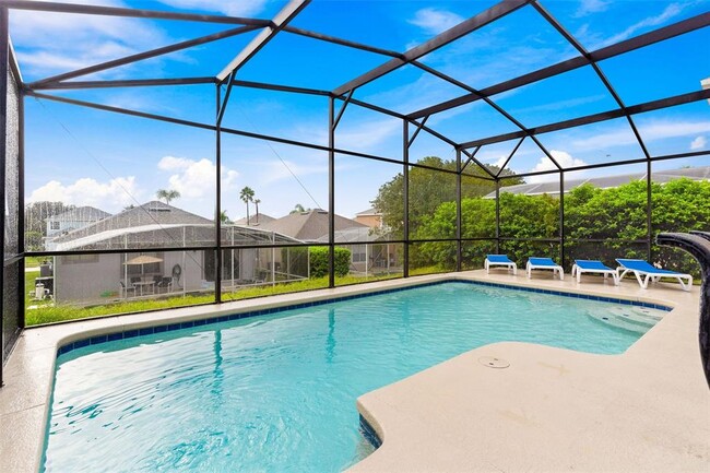 Building Photo - 215 Gleneagles Dr