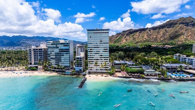 Building Photo - 2895 Kalakaua Ave