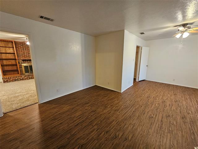Building Photo - 2100 Redwood Pl