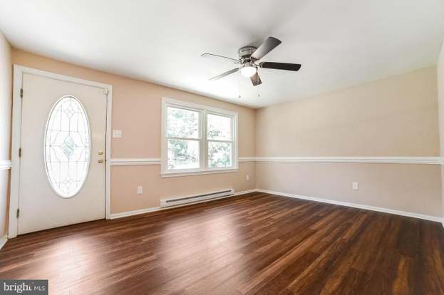 Building Photo - 12817 Leman Ln