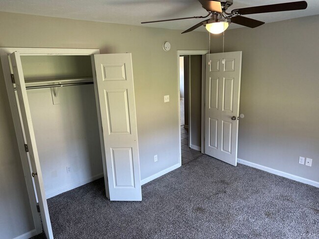 Building Photo - 3-Bedroom, 2-Bathroom Split floor plan Home for Rent in Austin, AR – Available April 2026