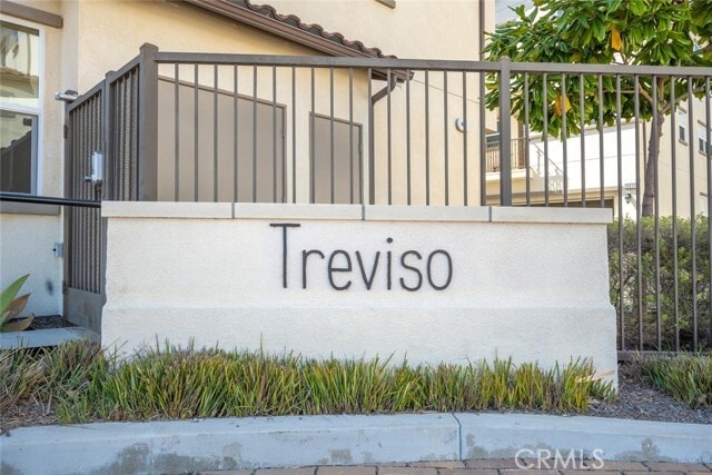 Building Photo - 3315 W Rovigo Dr