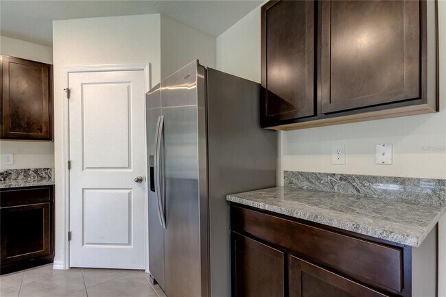 Building Photo - 33351 Apricot Tree Ct