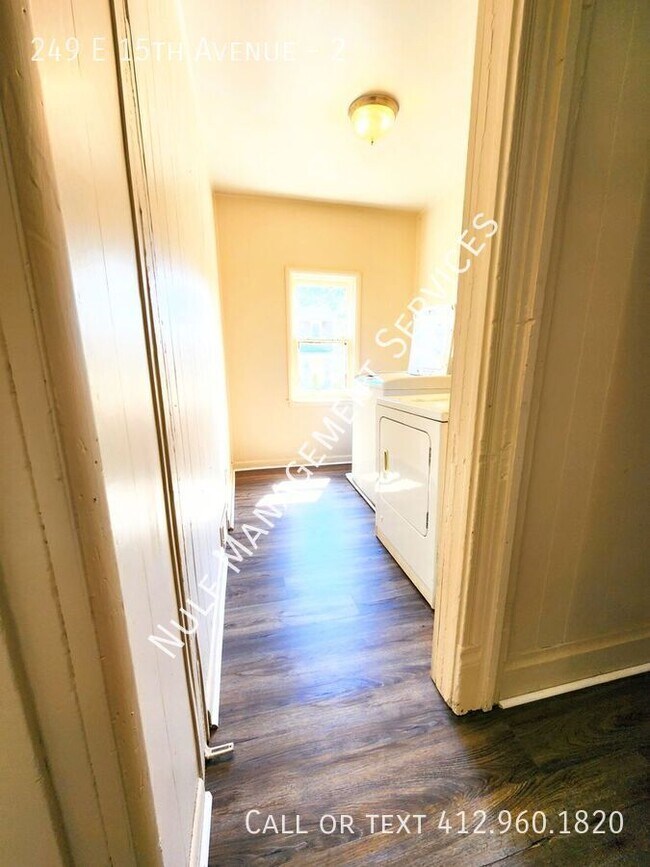 Building Photo - 249 E 15th Ave