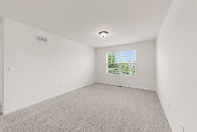 Building Photo - 26325 W Old Orch Trl