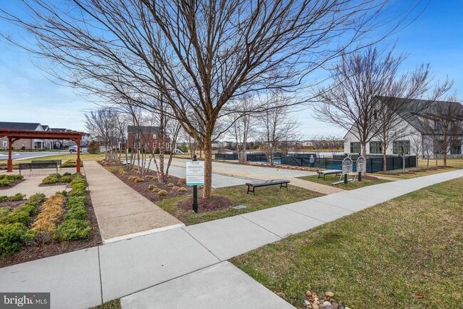 Building Photo - 23651 Havelock Walk Ter