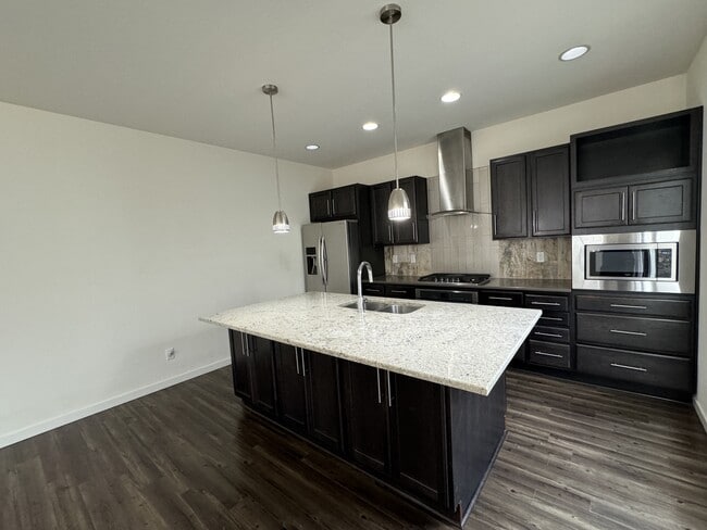 Building Photo - 10930 Touchstone Loop