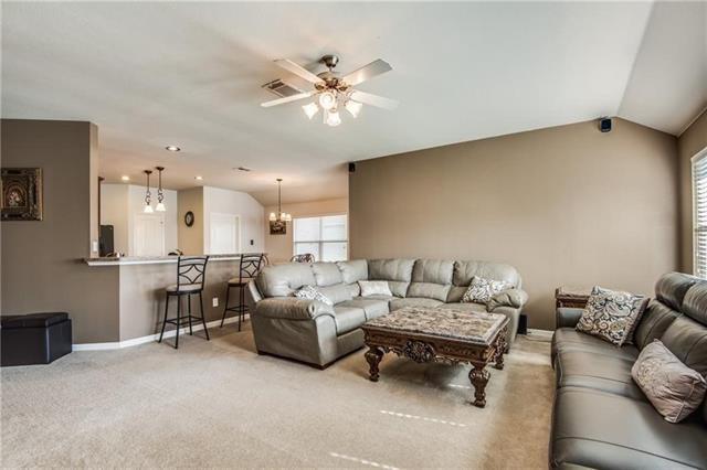Building Photo - 9613 Zaharias Dr