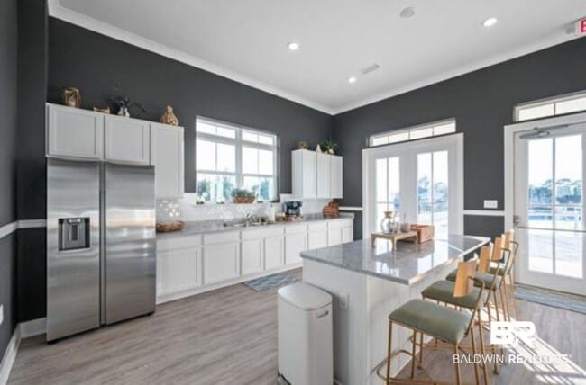 Building Photo - 3840 Casita Cir