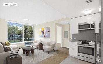 Building Photo - 111 E 115th St