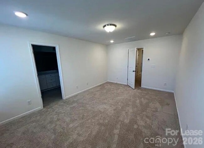 Building Photo - 3938 Black Ct