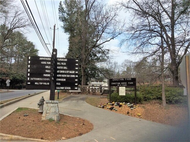 Building Photo - 76 Laurel Forest Cir NE