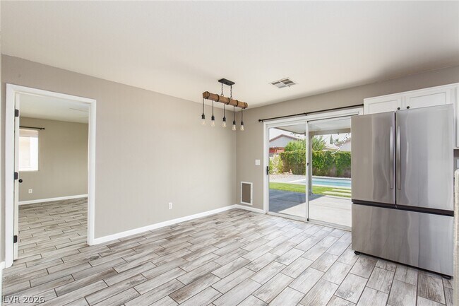 Building Photo - 4912 Peaceful Pond Ave