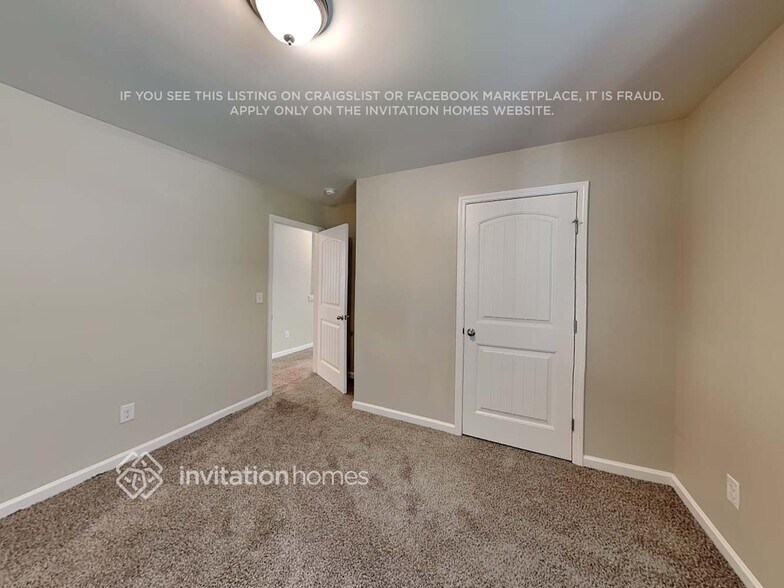 Building Photo - 956 Lilfield Ln