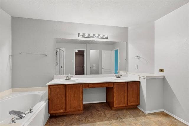 Building Photo - 1115 Buckingham Dr