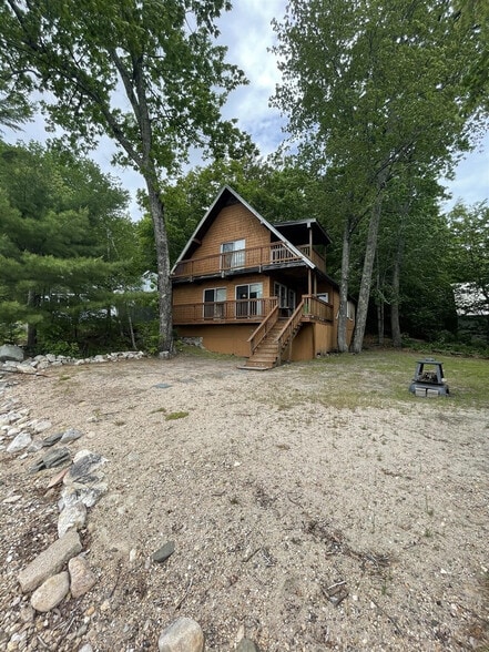 Building Photo - 22 Safe Harbour Rd