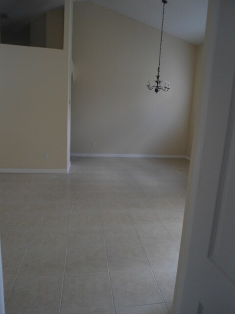 Building Photo - 4 Bedroom 3 Bath Home - Kissimmee ~ Southp...