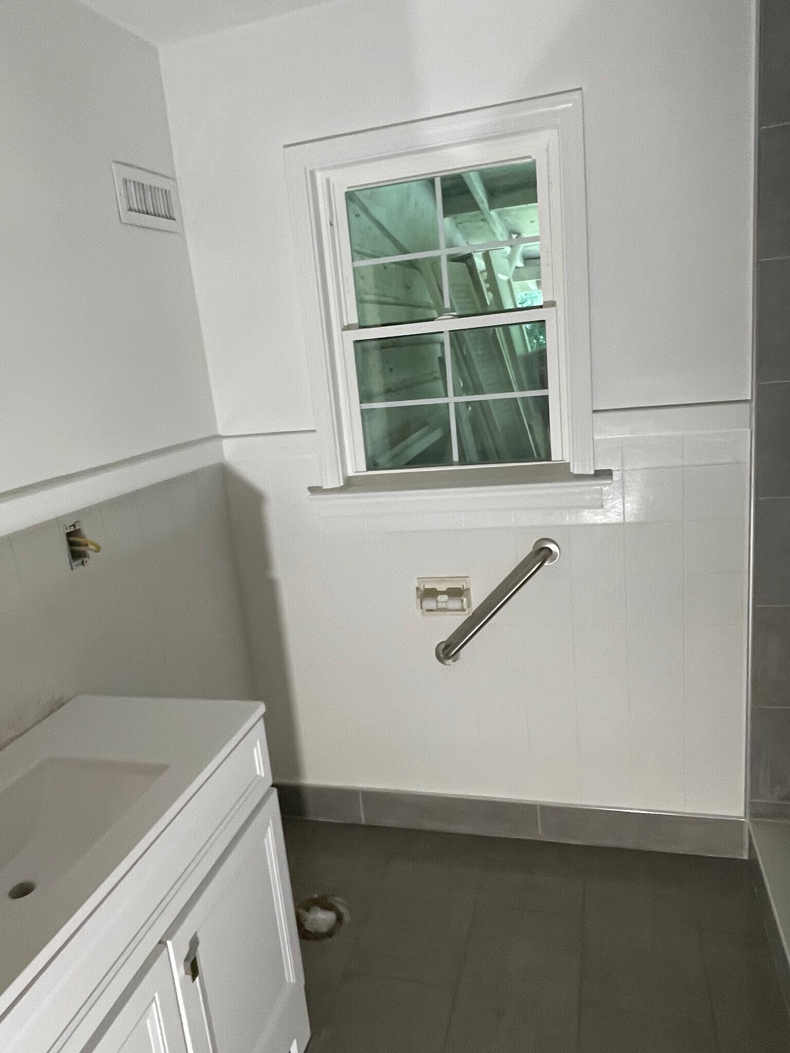 Building Photo - 3333 Gilmer Ave